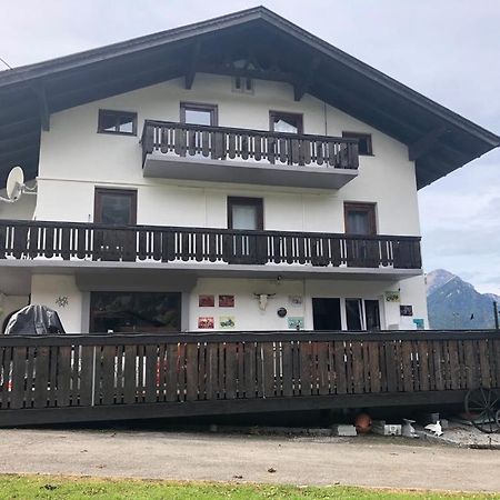 Hôtel Gastehaus Schmitt à Lähn Extérieur photo